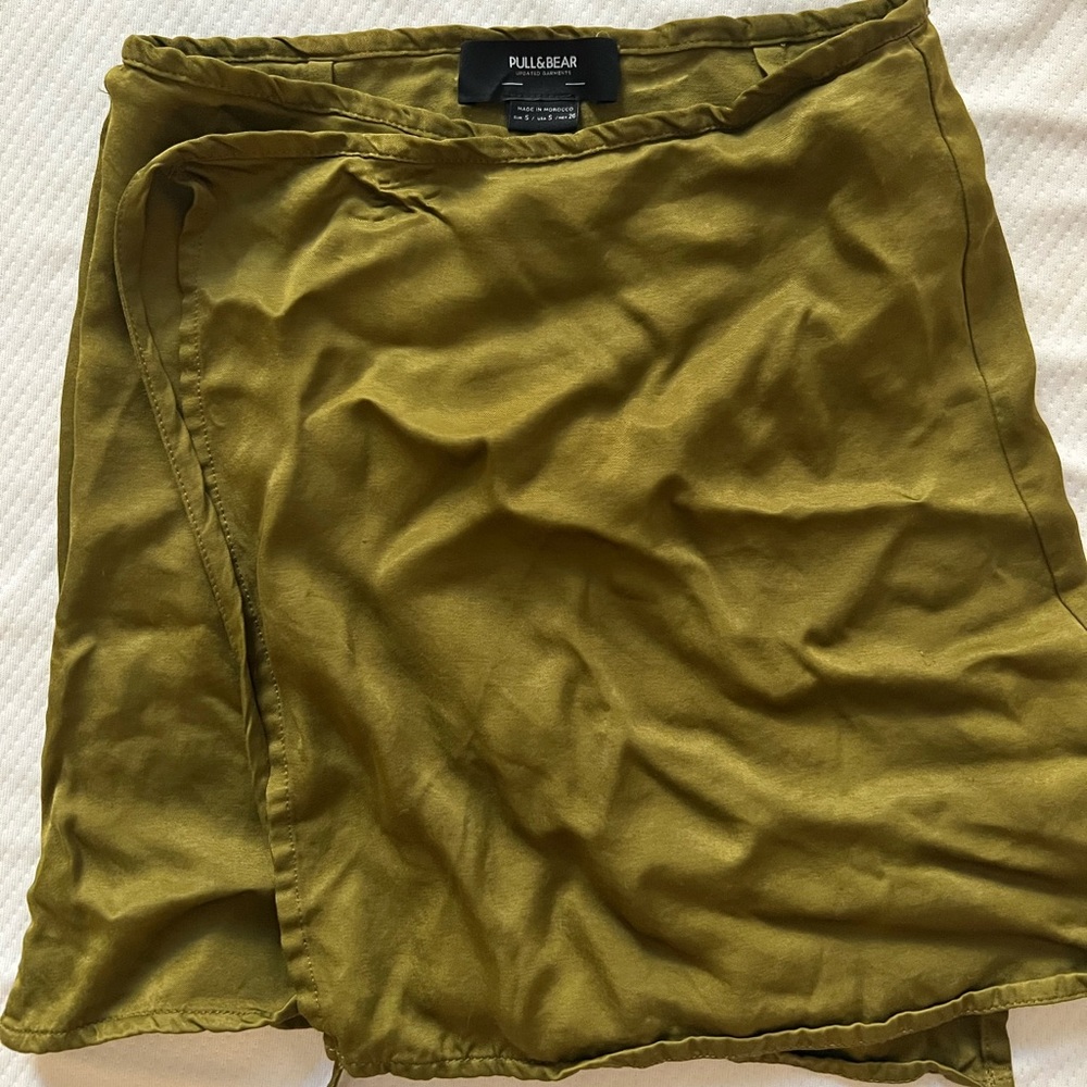 Green Wrap Skirt Size Small